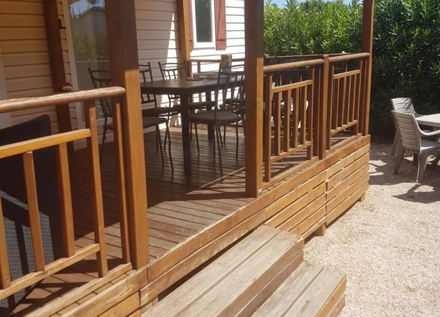 Frejus Tout Confort, Climatisation,Plus Ventilation Toutes Les Chambres, Linge De Lit Et De Toilette , Coffre Fort, Lave Vaisselle Machine A Laver Grande Terrasse Couverte Velos Et Wifi Possible 0*,  France