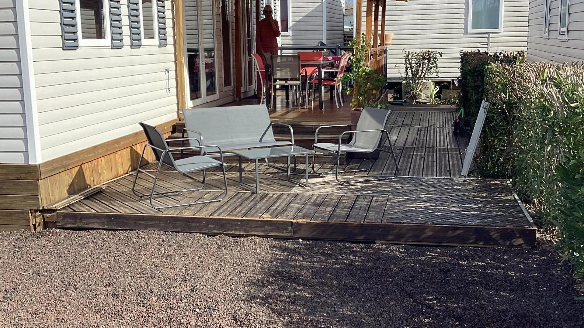 Frejus Tout Confort, Climatisation,Plus Ventilation Toutes Les Chambres, Linge De Lit Et De Toilette , Coffre Fort, Lave Vaisselle Machine A Laver Grande Terrasse Couverte Velos Et Wifi Possible 0*,